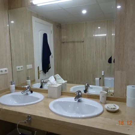 Santa Maria Greenhills Apartment