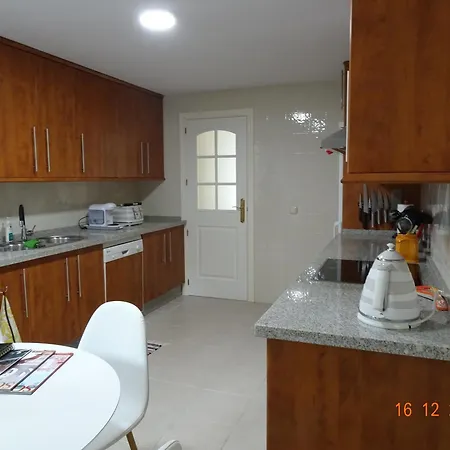 Santa Maria Greenhills Apartment *