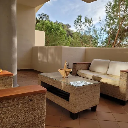 Santa Maria Greenhills Apartment Marbella