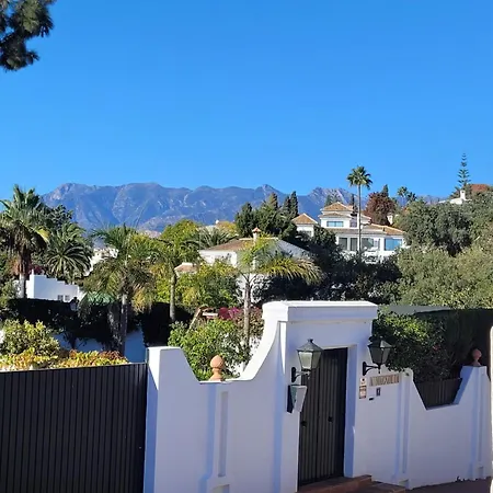 Santa Maria Greenhills Apartment Marbella